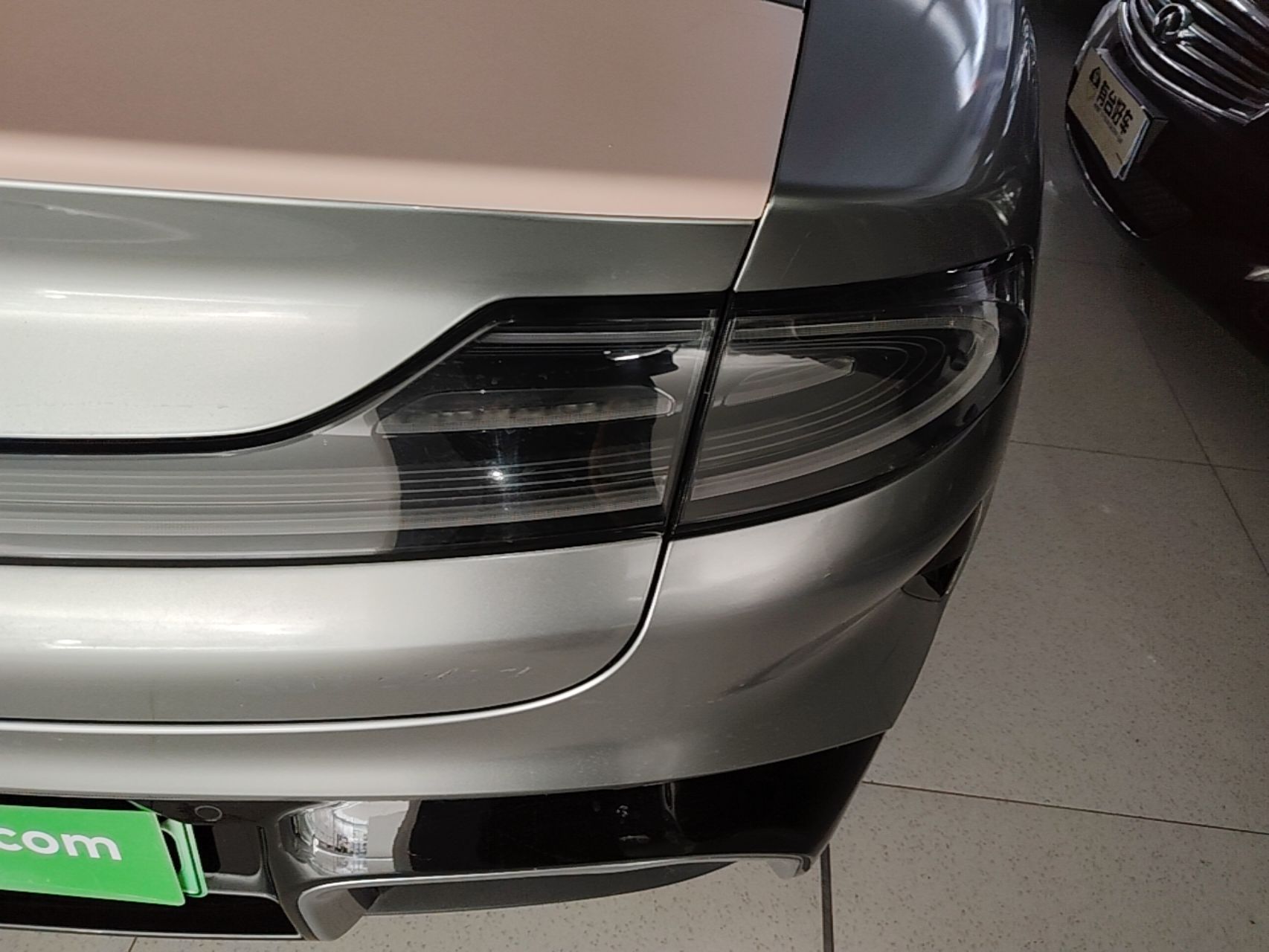 Xiaomi Auto SU7 2024 Rear-Drive Ultra-Long Range Advanced Pro-Level Intelligent Driving Version — снимка 9