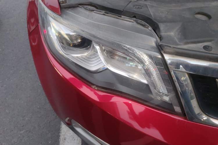 Used Geely Auto Emgrand X7 Sport 2016 1.8TD Automatic ZhiZun Version
