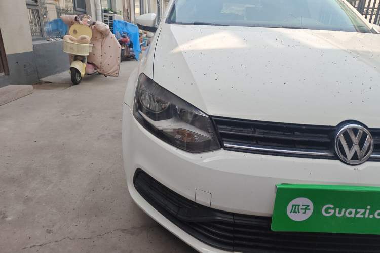 Used Volkswagen Polo 2016 1.4L Manual Fashion Model