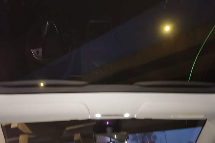 Used Tesla Model Y 2025 Rear-Wheel-Drive Version