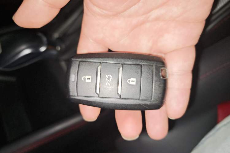 Used CHANGAN CS55 2018 1.5T Automatic Colorful Edition China V Standard Vehicle Key