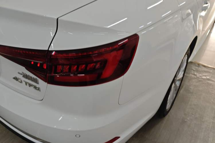 Used Audi A4L 2018 30th Anniversary Edition 40 TFSI Trendy Model