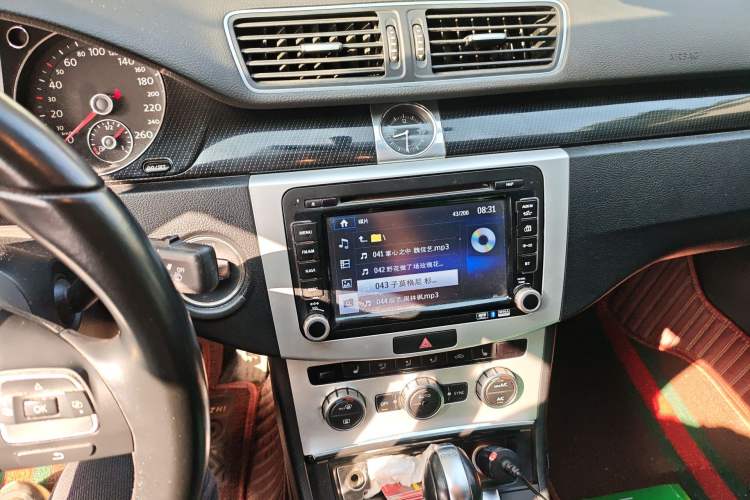 Used Volkswagen Magotan 2012 Revised 1.8TSI Luxury Version