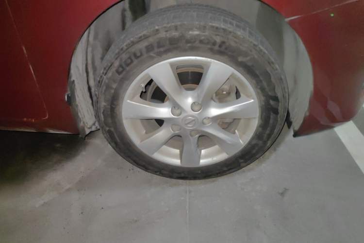 Used Nissan Tiida 2014 1.6L CVT Comfort Model