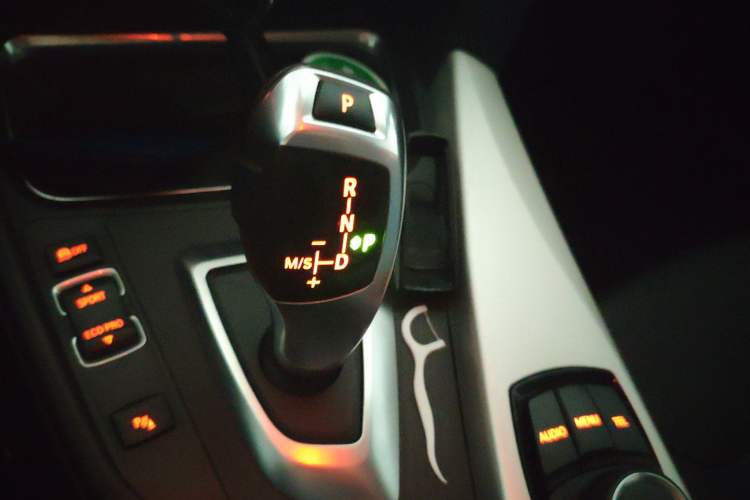 Used BMW 3 Series 2014 320i Sport Edition
