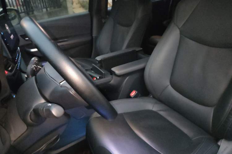 Used Toyota SIENNA 2021 2.5L Hybrid Ultimate Edition