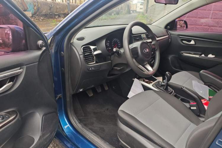 Used Kia K2 2017 Sedan 1.4L Manual Transmission GLS Driver Seat