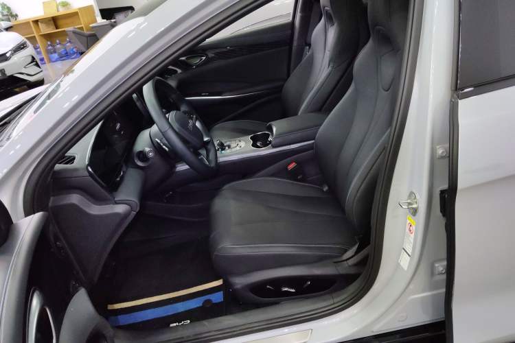 Used BYD Seal 2025 Revised Version 650 Intelligent Driving Edition