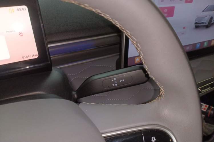 Used Dongfeng NAMMI 01 2024 430 Plus Smart+ Gear Lever