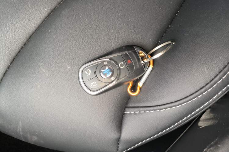 Used Roewe i5 2020 1.5L Automatic 4G Connected Linghao Edition