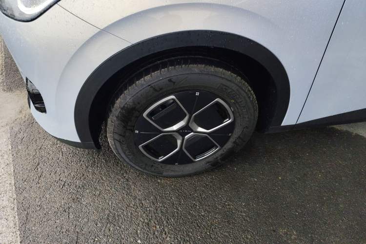 Used AION UT 2025 330 Starlight Edition