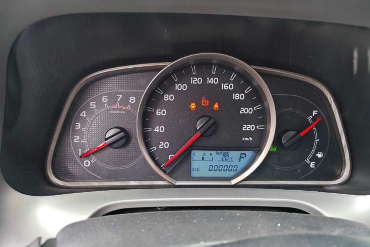 Used Toyota RAV4 2016 2.0L CVT Two-Wheel Drive Fashion Edition China V Standard