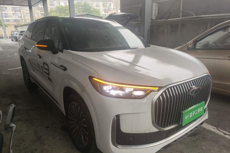 Used Chery Tiggo 9 2025 2.0T Automatic Two-Wheel Drive Luxury Edition 5 Seats
