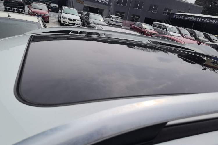 Used MG ZS 2018 1.5L Automatic Luxury Edition China V Standard