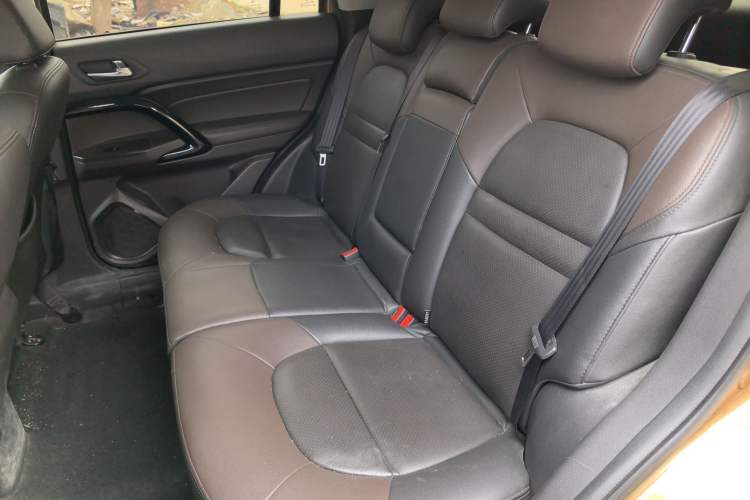 Used GAC Trumpchi GS4 2015 200T G-DCT Luxury Edition