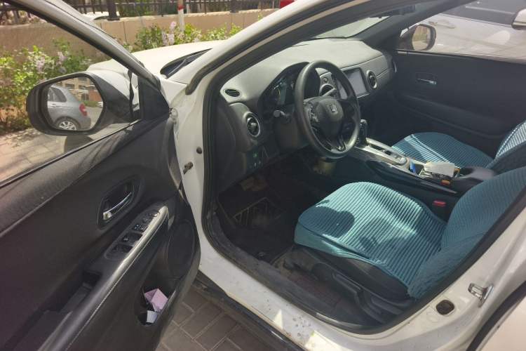 Used Honda XR-V 2021 1.5L CVT Classic Edition
