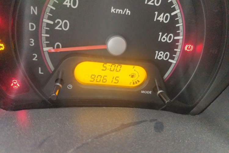 Used Suzuki Alto 2010 1.0L Automatic Cool Edition Odometer Close Up