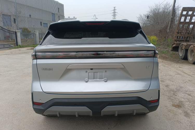 Used Geely Galaxy L7 2023 1.5T 115 km MAX