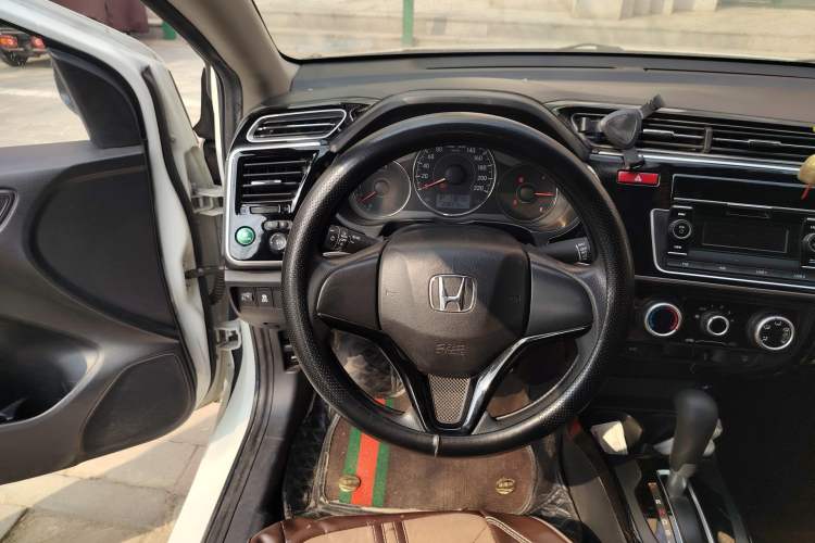 Used Honda Greiz 2016 1.5L CVT Fashion Edition