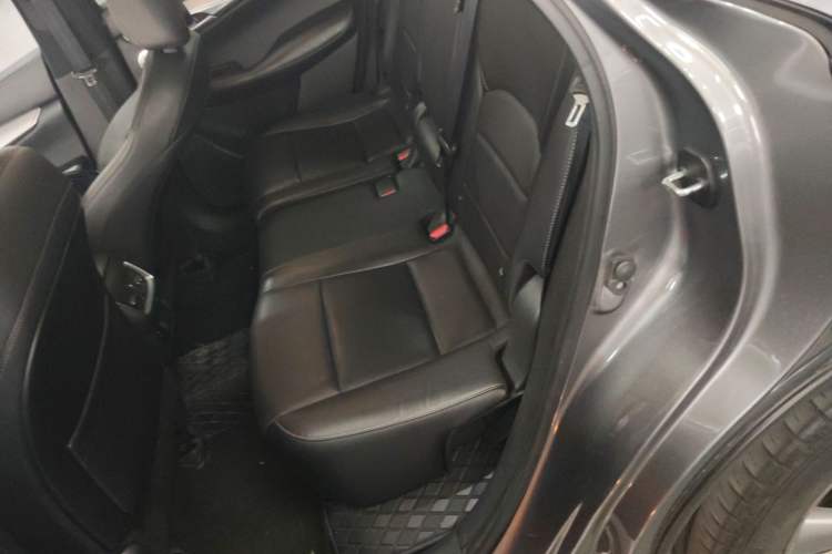 Used Infiniti QX50 2020 2.0T All-Wheel-Drive Elite Version Left Rear Seat