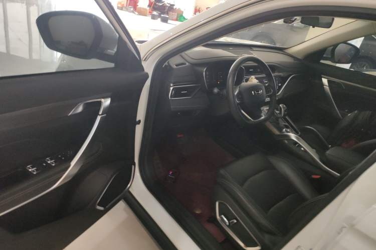 Used Geely Auto Emgrand X7 Sport 2020 1.8TD DCT Smart Connect PRO
