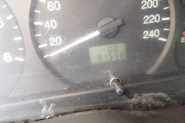 Used Ford Classic Transit 2013 2.8T Diesel Logistics Model with Short Wheelbase and Mid-Roof JX493ZLQ4