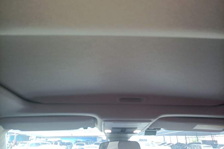 Used Honda Civic 2023 240TURBO CVT Dynamic · Center Stage Special Edition
