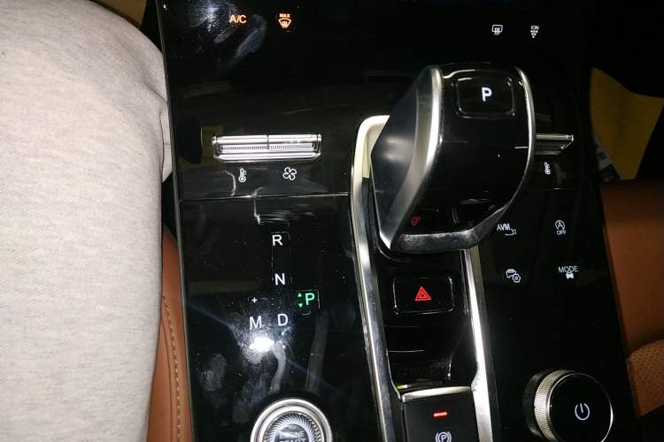 Used Chery Tiggo 8 PLUS 2021 290TGDI DCT Luxury Edition
