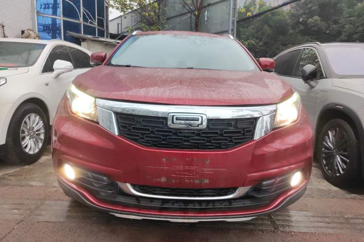 Used Qoros 5 2017 1.6T Automatic Prestige Model
