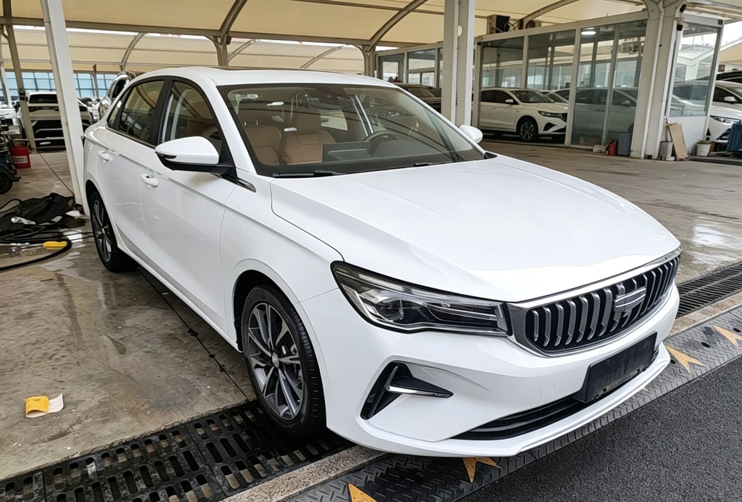 Geely Auto Emgrand 2025 4th Generation 1.5L CVT Flagship Version — снимка 3