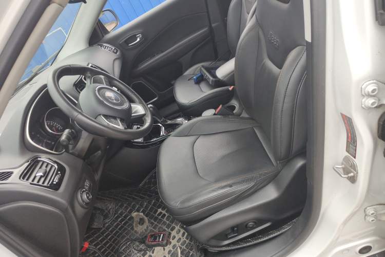 Used Jeep Compass 2017 200T Automatic Prestige Edition Left Front Seat