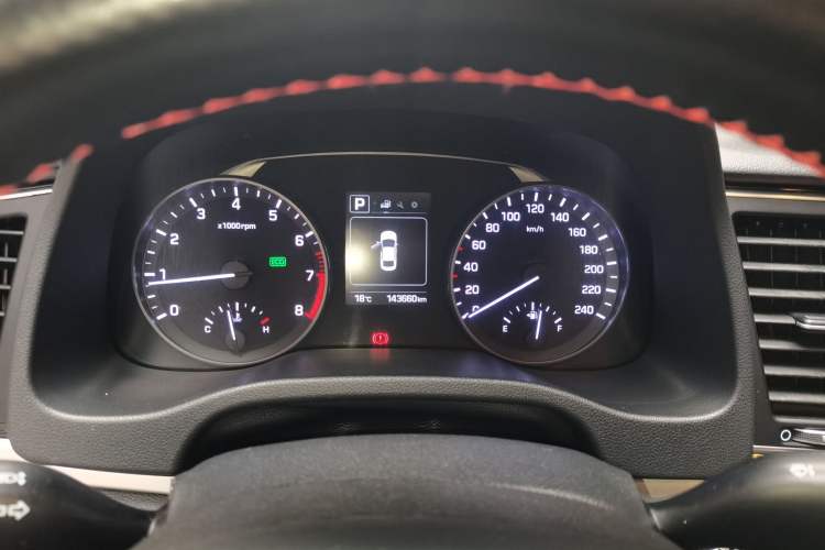 Used Hyundai Elantra (6th Generation / Lingdong) 2016 1.6L Automatic ZhiXuan – Elite Version Instrument Cluster