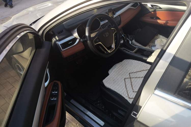 Used Geely Auto Vision S1 2018 1.5L CVT FENGXING Model
