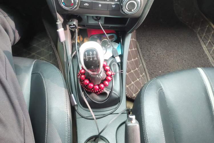 Used Soueast V3 Lingyue 2012 1.5L Manual Flagship Edition
