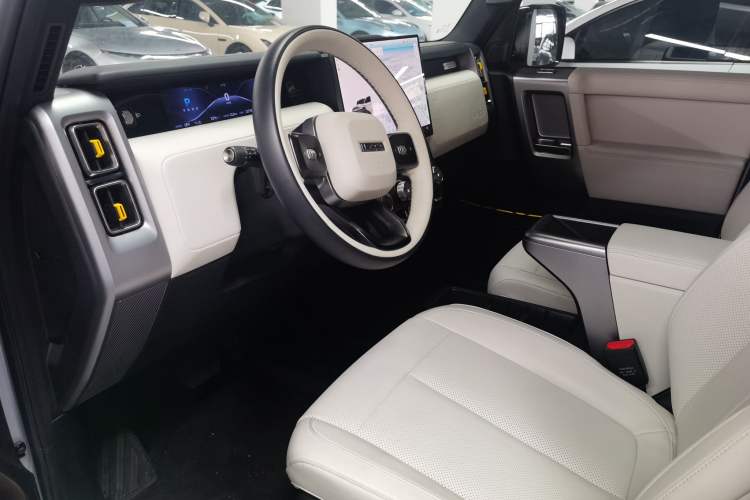 Used iCAR V23 2025 401 Two-Wheel Drive Advanced Edition