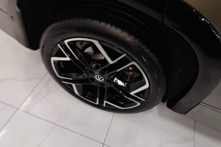 Used Volkswagen Tayron 2025 Tiguan L 380TSI 4Motion Luxury Easy Package