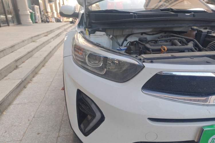 Used Kia kx1 Stonic 2019 1.4L Automatic Fun Edition China VI Right Front Headlight