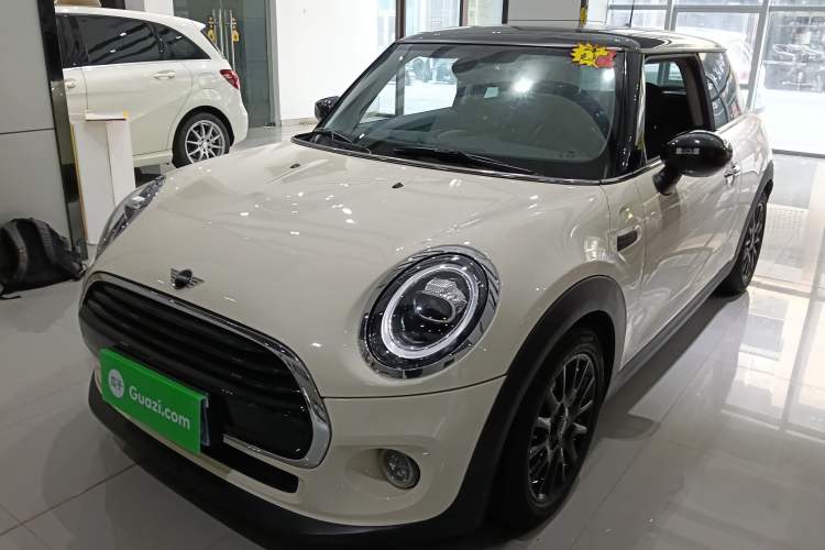 Used MINI 2019 1.5T COOPER Classic Edition