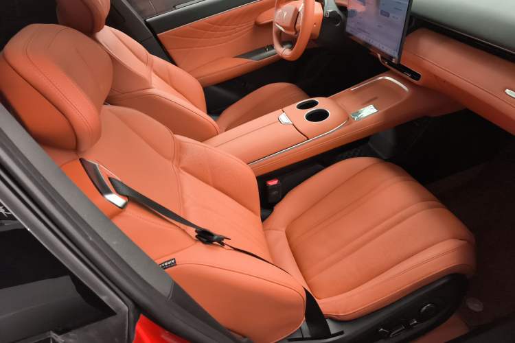 Used Deepal S07 2024 215Max Qiankun Intelligent Driving ADS SE Range-Extended Version
