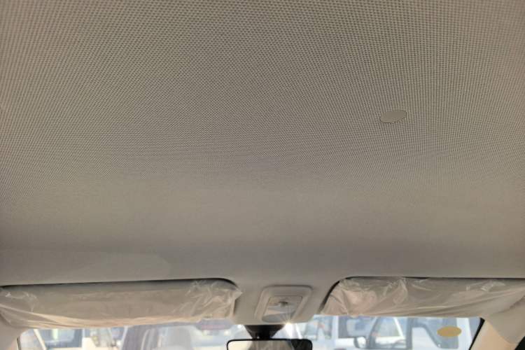 Used Wuling Hongguang MINIEV 2025 Four-Door Version Advanced Edition Headliner