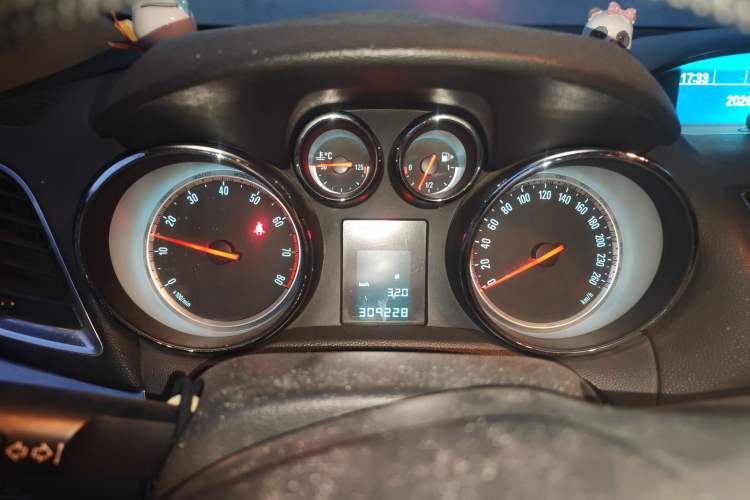 Used Buick Encore 2013 1.4T Manual Two-Wheel Drive Entry Model