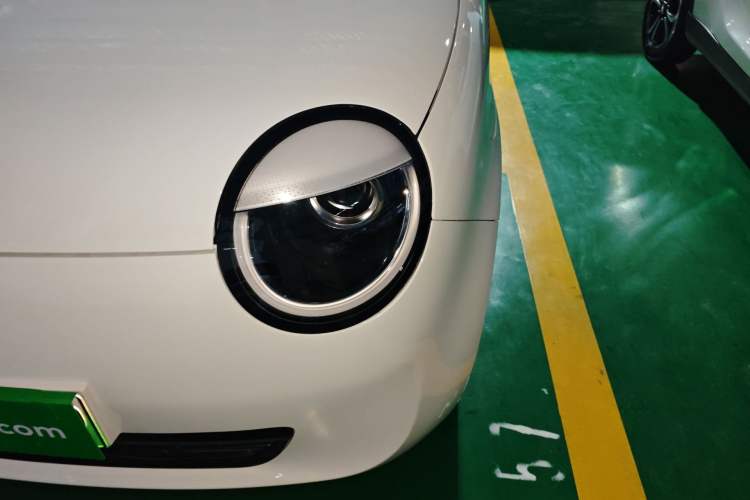 Used CHANGAN NEVO Lumin 2025 301km Honey Dew Edition Left Front Headlight