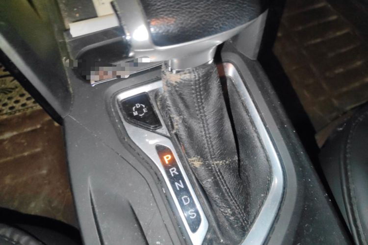 Used GAC Trumpchi GS4 2015 200T G-DCT Comfort Edition Gear Lever