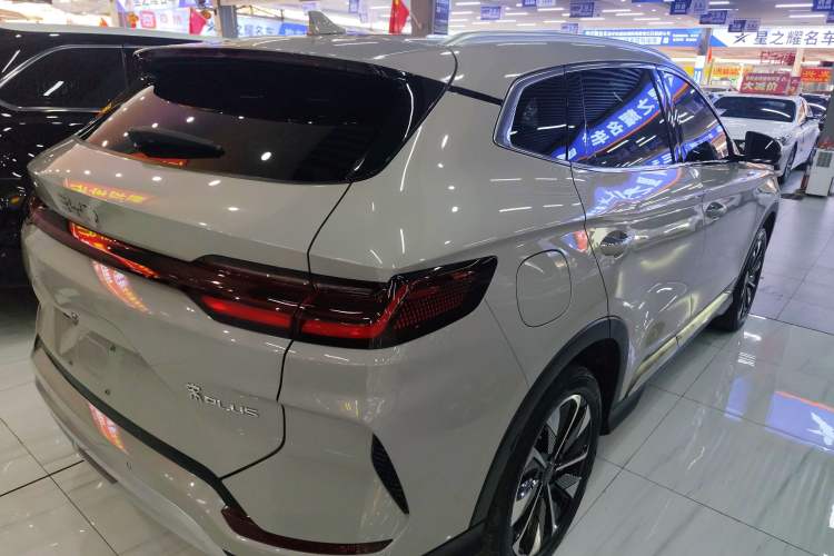 Used BYD Song PLUS New Energy 2025 DM-i 112KM Prestige Model