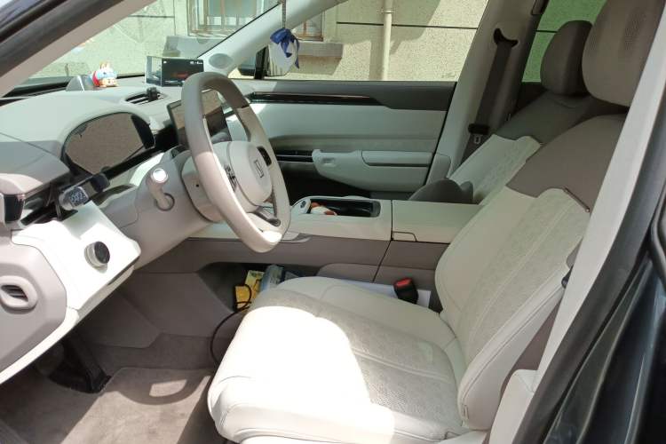 Used Zeekr 7X 2025 100kWh Long-Range All-Wheel Drive Intelligent Driving Version
