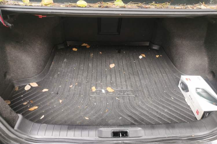 Used Nissan Teana 2013 2.0L XE Fashion Edition
