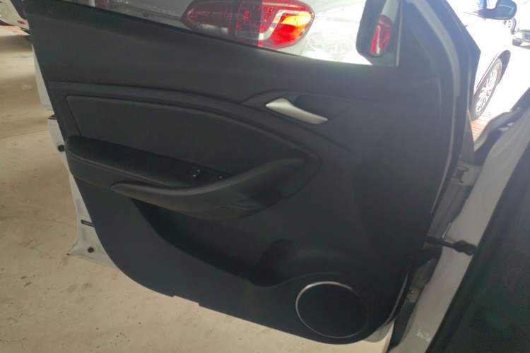 Used BYD Song 2021 Classic Edition 1.5T Automatic Elite Model
