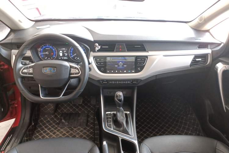 Used Geely Auto Vision X3 2020 1.5L CVT Luxury Model Center Console