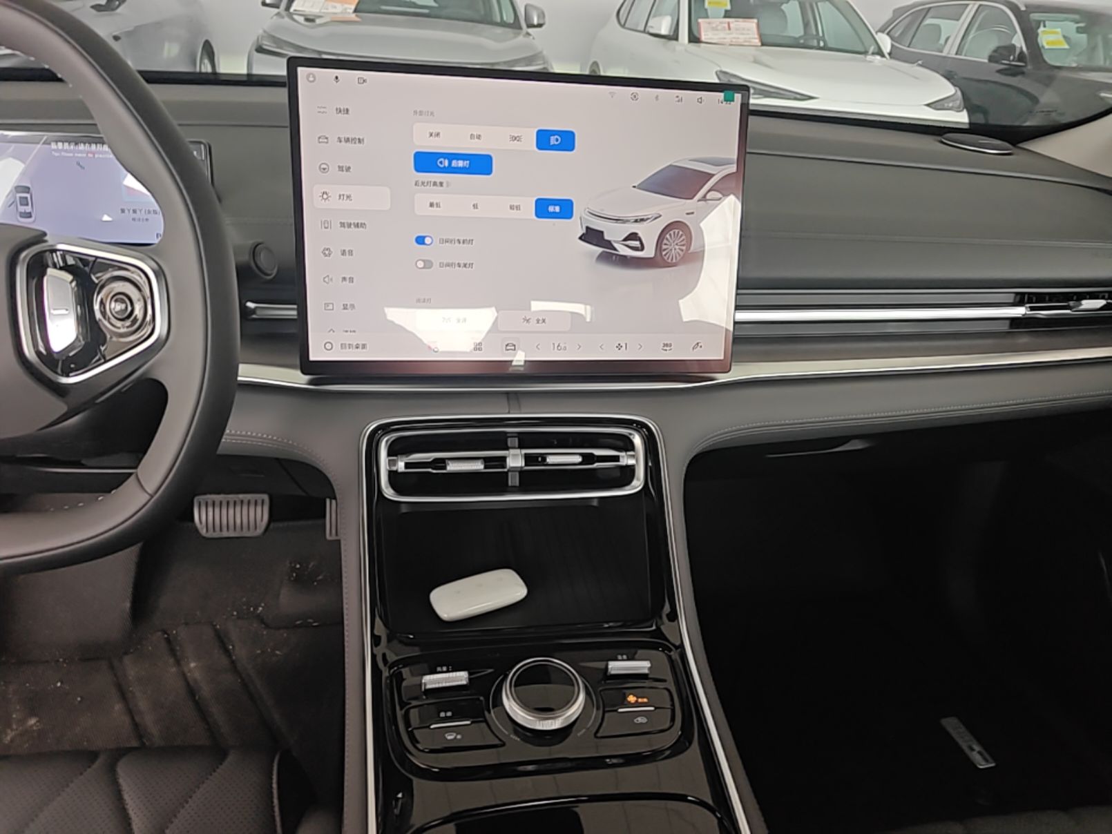 Geely Galaxy A7 2025 Model EM-i 150km Long-Distance Edition — снимка 15