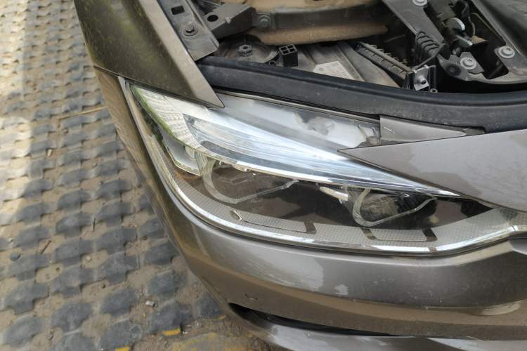 Used BMW 3 Series 2018 320Li Leading Luxury Package Right Front Headlight